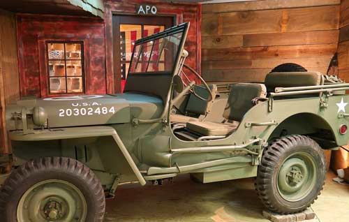 wwwii willy jeep museum exhibit